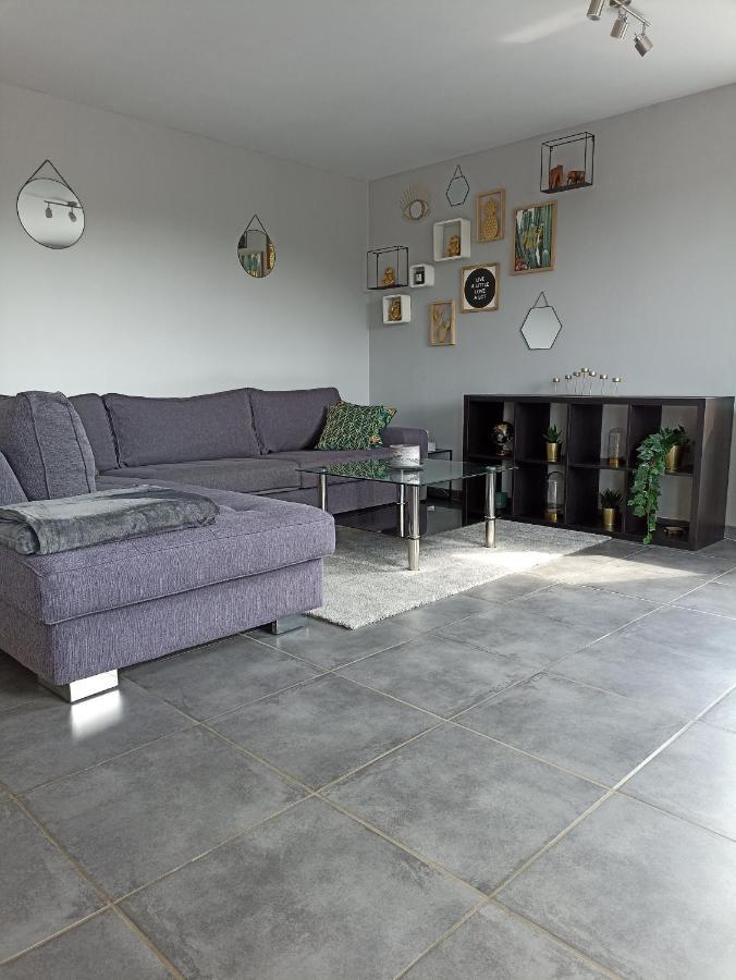 Loft Paisible Sur Les Hauteurs Du Centre Ville Spa Luaran gambar