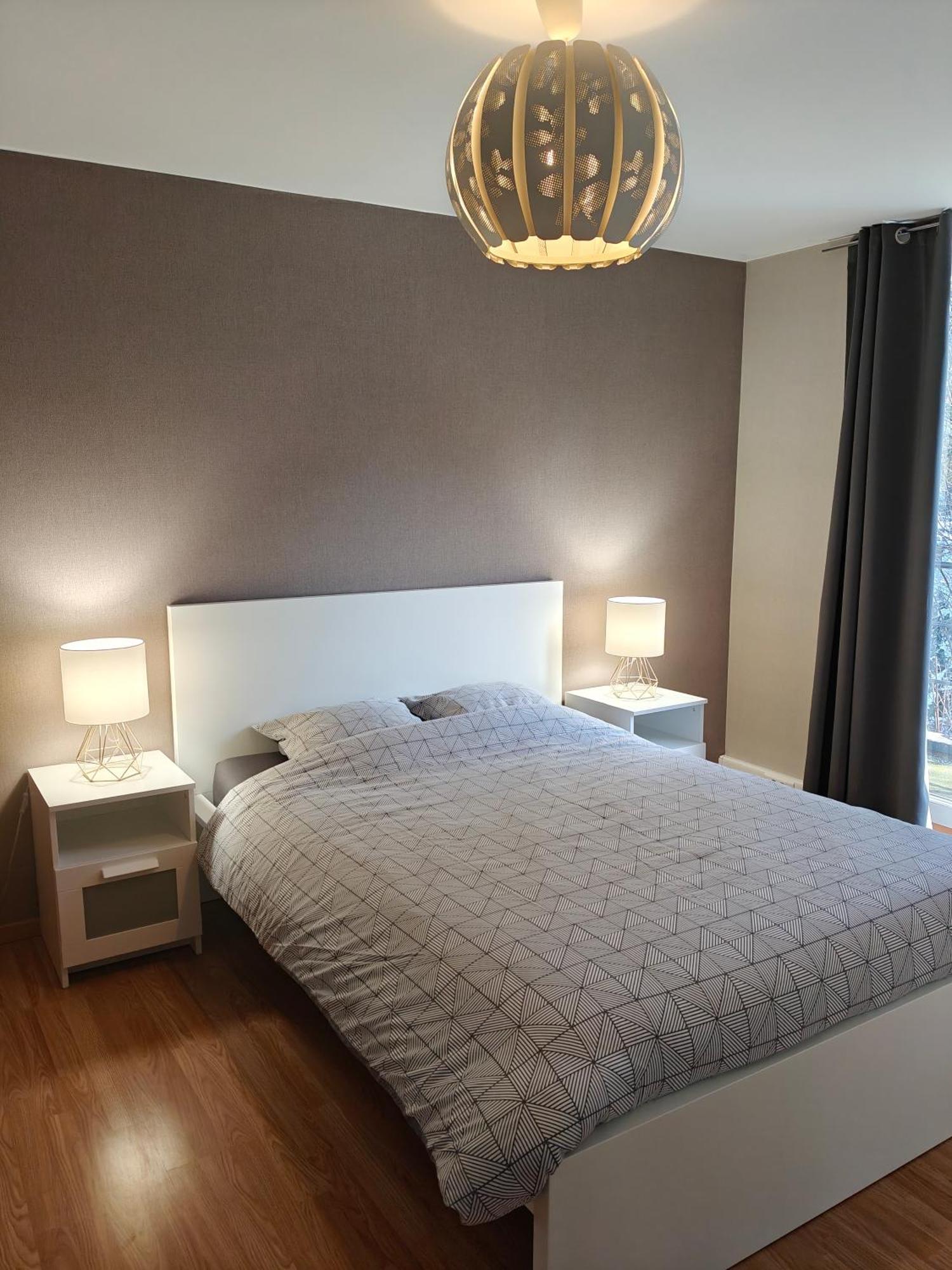Loft Paisible Sur Les Hauteurs Du Centre Ville Spa Luaran gambar